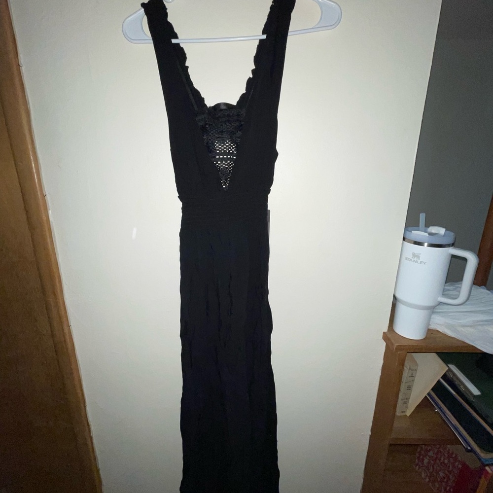 Long Black Sleeveless Dress